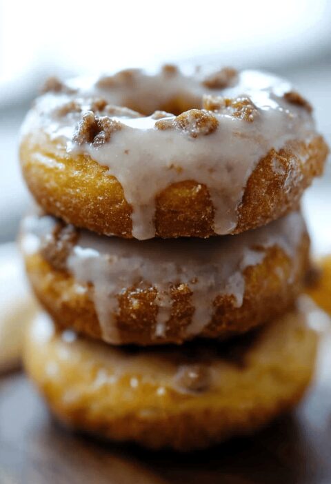 Pumpkin Donuts With Maple Glaze