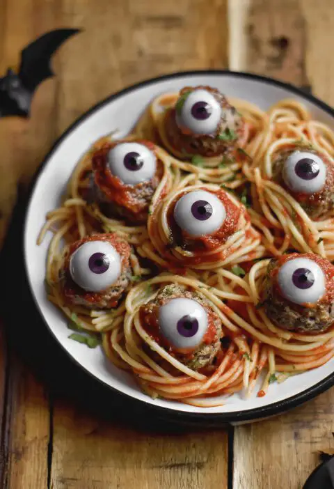 Spooky Spaghetti Eyeballs