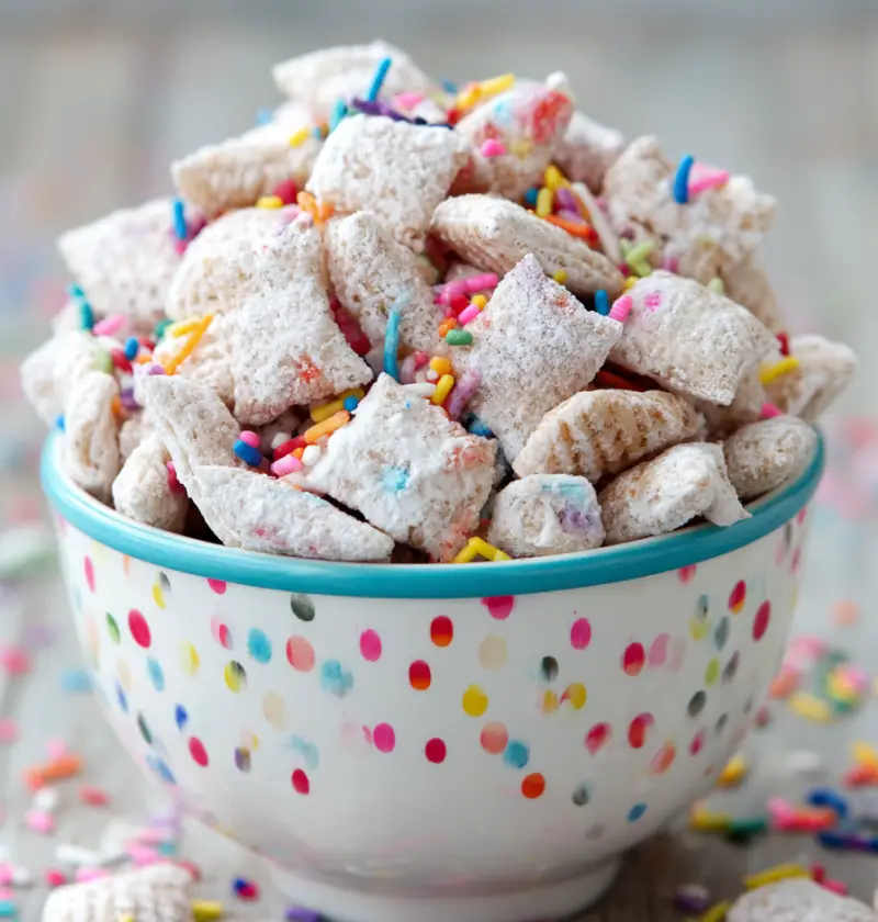 Birthday Cake Puppy Chow Recipe