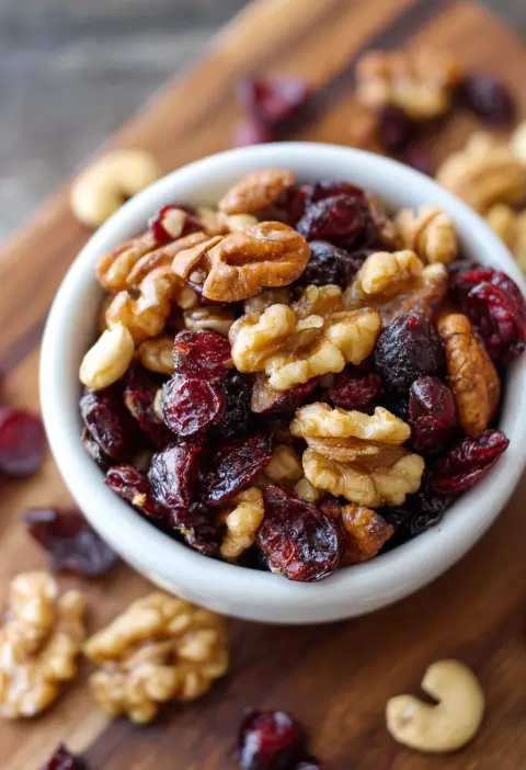 Cranberry Walnut Snack Mix Recipe